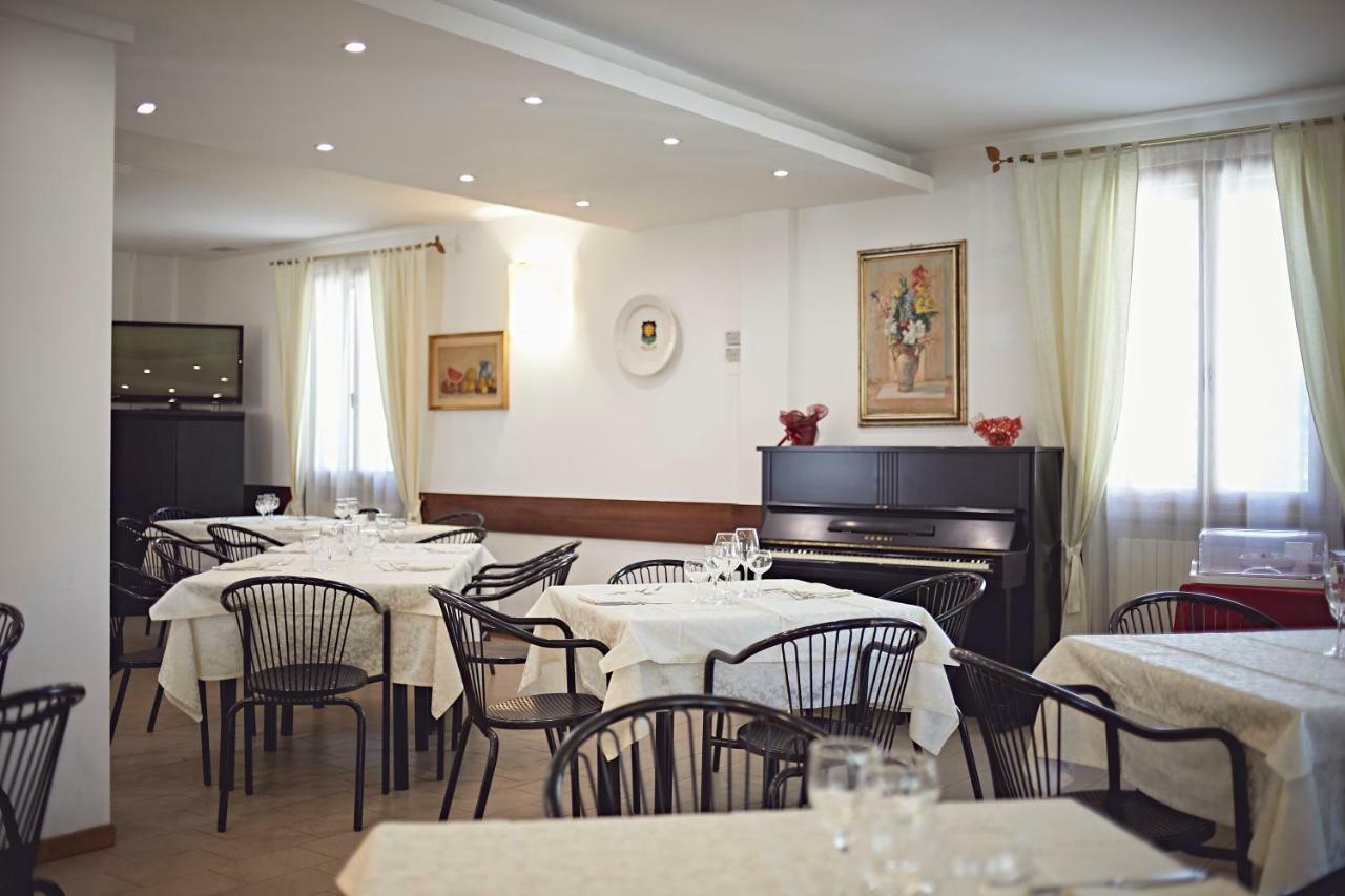Albergo Romagna Fratta Terme Zewnętrze zdjęcie